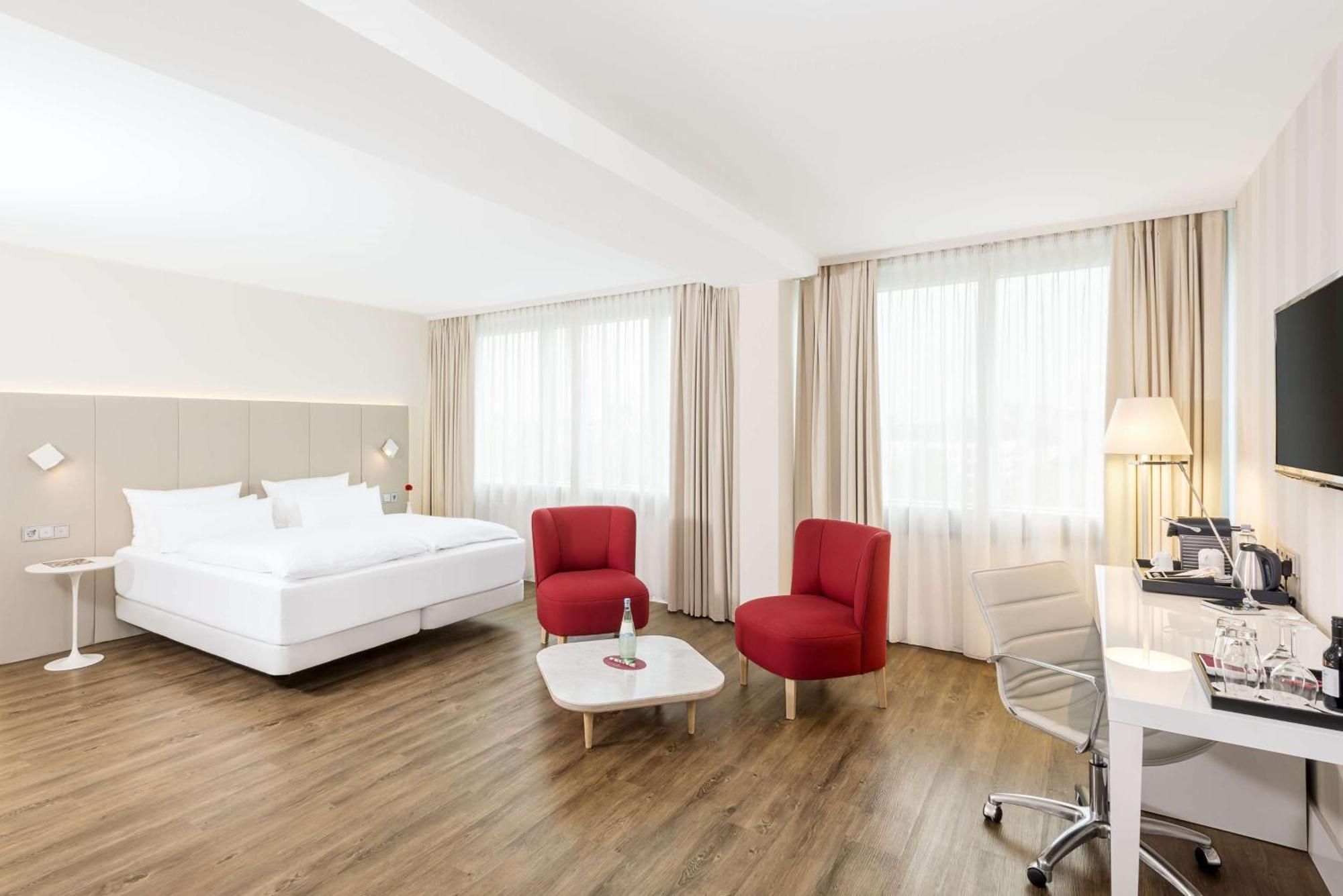 Nh Collection Mediapark Hotel Colónia